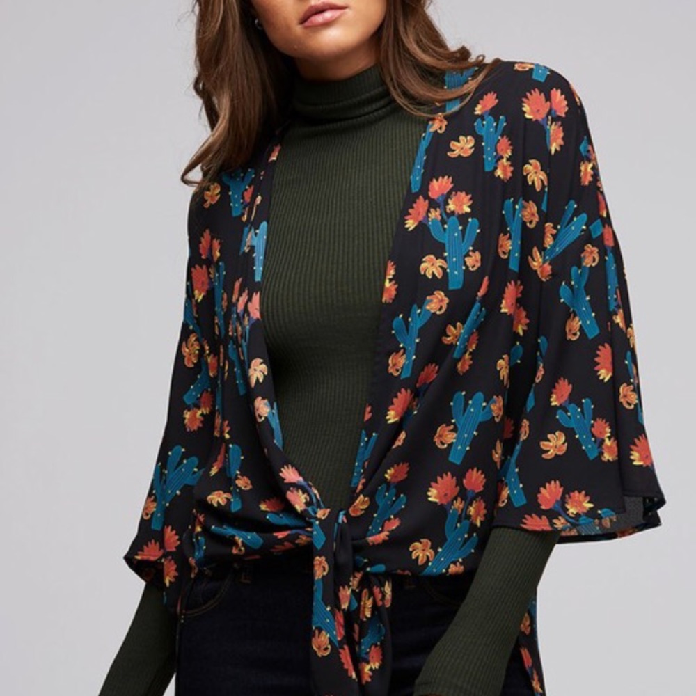 LARGE (runs big) Cactus kimono - Picture 4 of 7